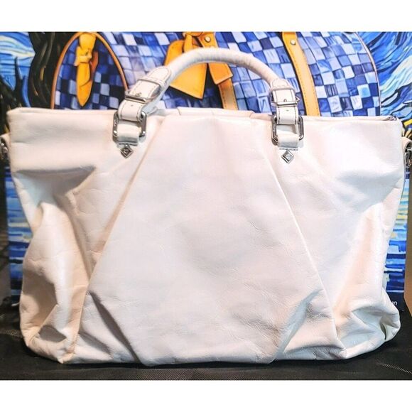 NWOT - MCM Limited Edition White Handbag - Picture 2 of 9